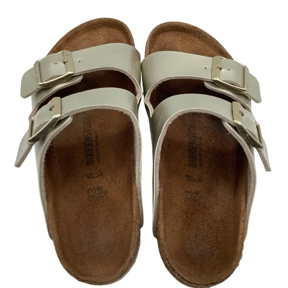 Birkenstock Arizona gold‎ leather kids size 33 Euro 2.-2.5US Sandals